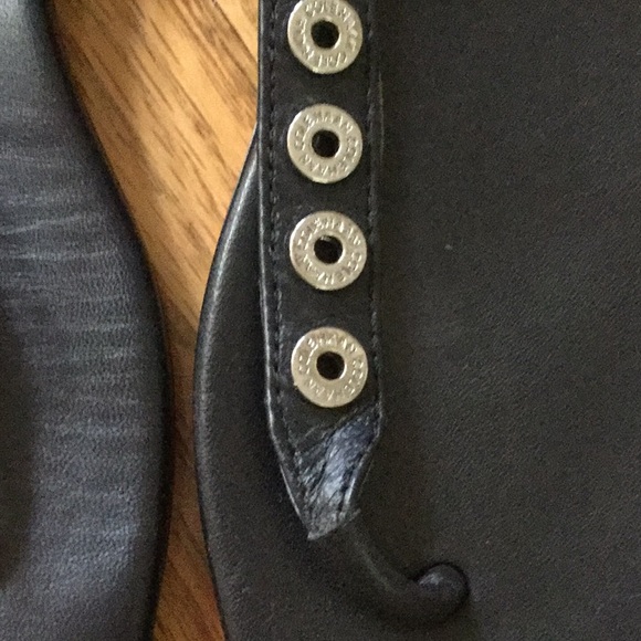 Sandals - Picture 3 of 5